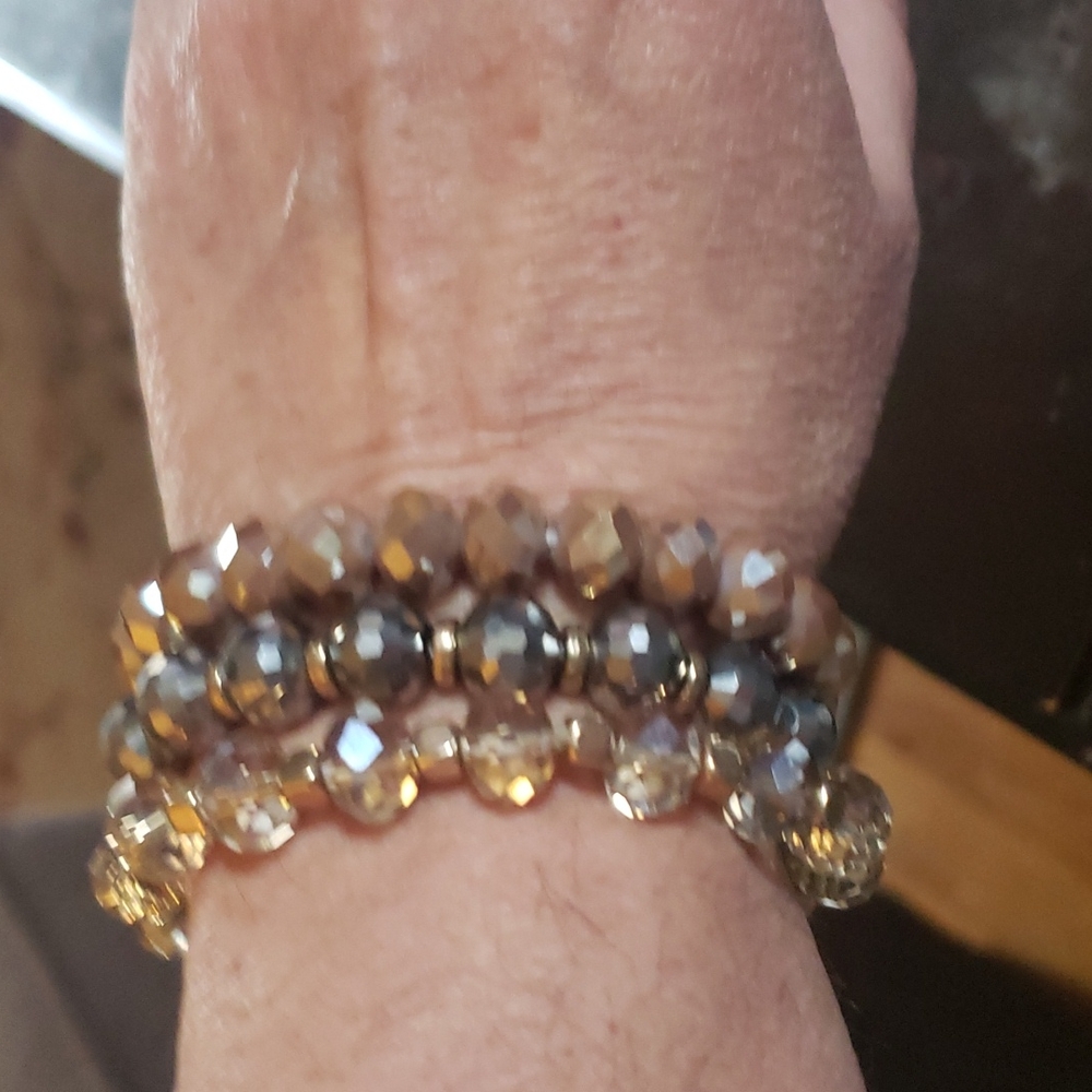 Pretty stackable bracelets - Picture 2 of 5